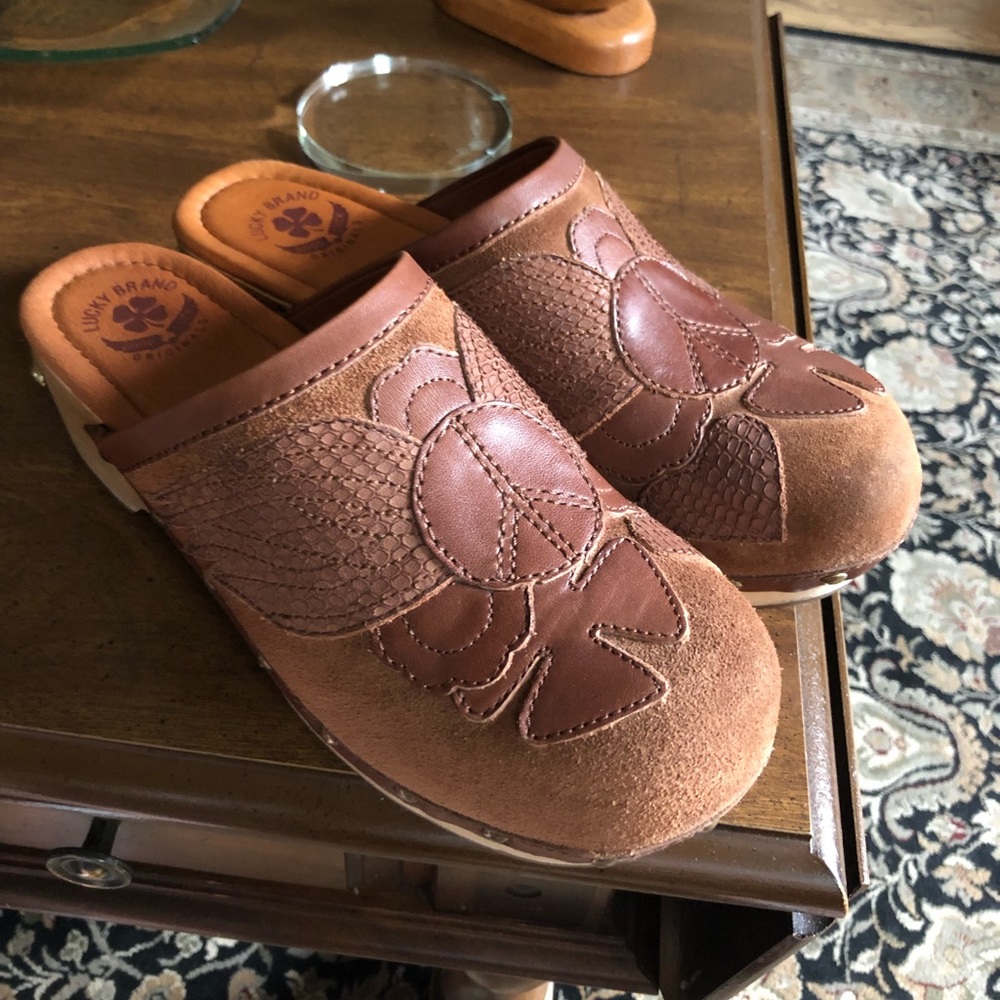 Lucky Brand women’s clogs size 8
